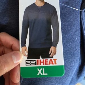 MENS XL 32   Degree long sleeve